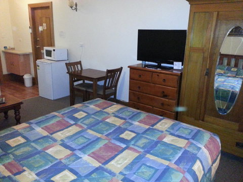 Sonbern Lodge Motel - Great Ocean Road Tourism 23
