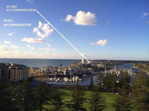 Acaill Accommodation Esplanade Living Self Check-In Self Check-Out - Great Ocean Road Tourism 4