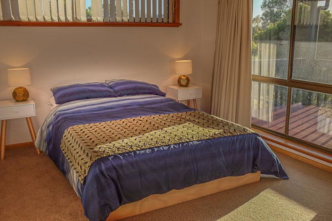 Seacroft - Great Ocean Road Tourism 8