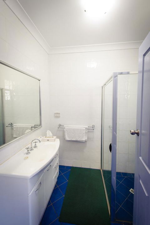 The Anglers Inn - Great Ocean Road Tourism 8