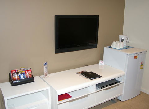 Mawson Lakes Hotel - Great Ocean Road Tourism 27