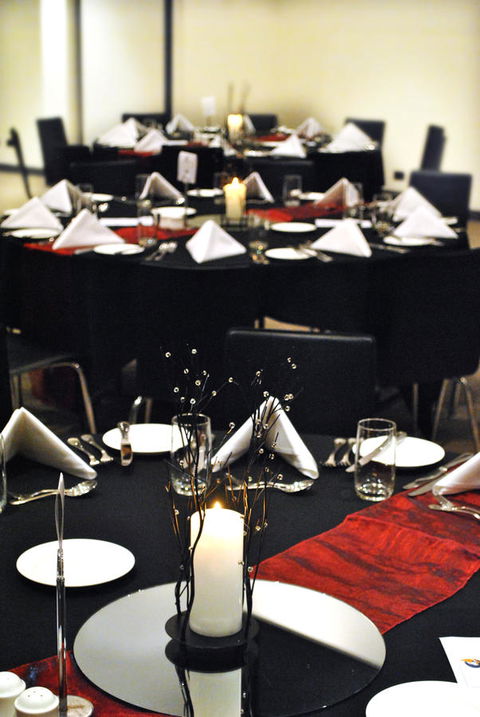 Mawson Lakes Hotel - Great Ocean Road Tourism 7