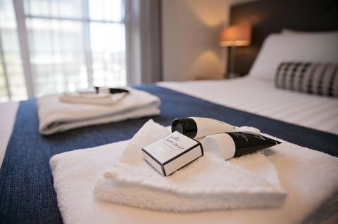 Mawson Lakes Hotel - Great Ocean Road Tourism 5