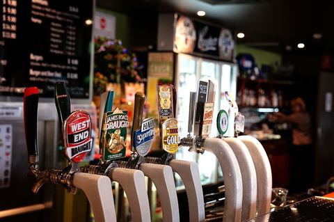 Mawson Lakes Hotel - Great Ocean Road Tourism 14