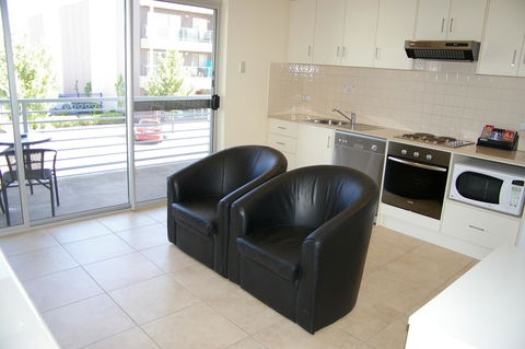 Mawson Lakes Hotel - Great Ocean Road Tourism 29