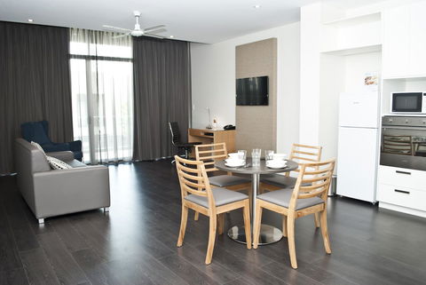 Mawson Lakes Hotel - Great Ocean Road Tourism 10