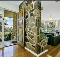 Stunning house with beautiful entertainment area - Great Ocean Road Tourism