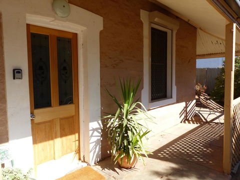 Andy\'s Accommodation - Great Ocean Road Tourism 8
