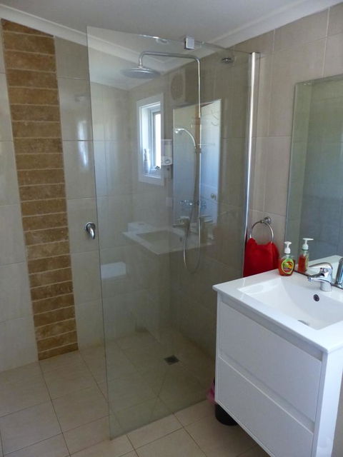 Andy\'s Accommodation - Great Ocean Road Tourism 10