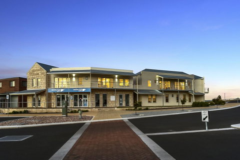 Robe Marina Accommodation - Great Ocean Road Tourism 20