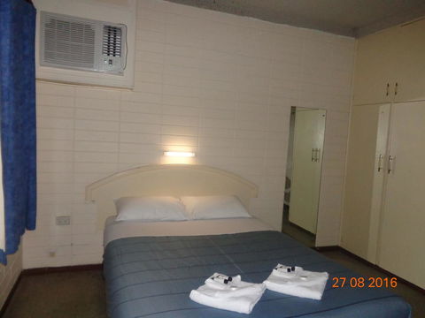 Adelaide Backpackers And Travellers Inn - Great Ocean Road Tourism 20