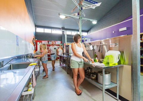 Port Lincoln Studio Apartments - Great Ocean Road Tourism 16
