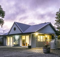 One Tree Bed and Breakfast - Great Ocean Road Tourism
