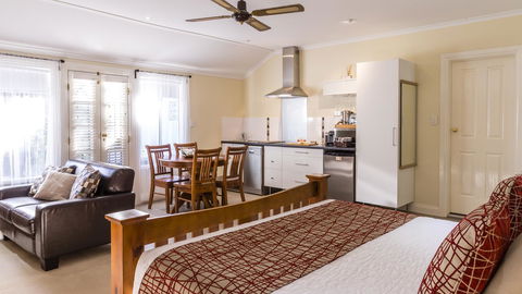 One Tree Bed And Breakfast - Great Ocean Road Tourism 17