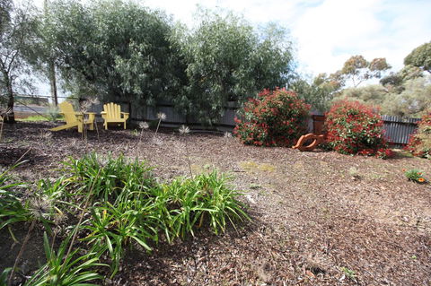 One Tree Bed And Breakfast - Great Ocean Road Tourism 4