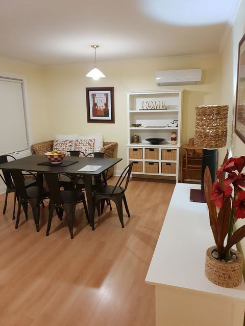 Donnybrook Cottages - Donnybrook - Great Ocean Road Tourism 3