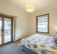 Flinders Bush Retreats - Great Ocean Road Tourism