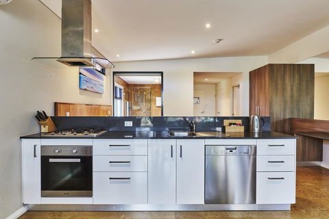 Eight Willows Retreat - Great Ocean Road Tourism 7