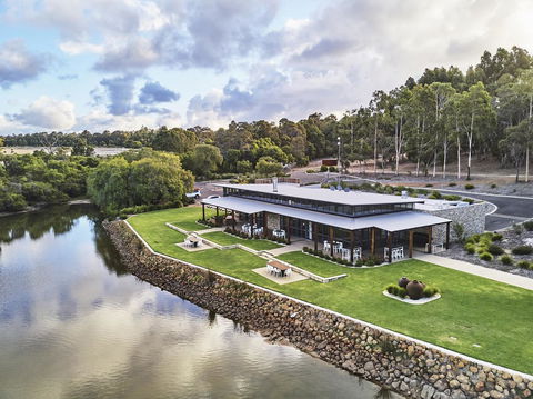 Eight Willows Retreat - Great Ocean Road Tourism 28
