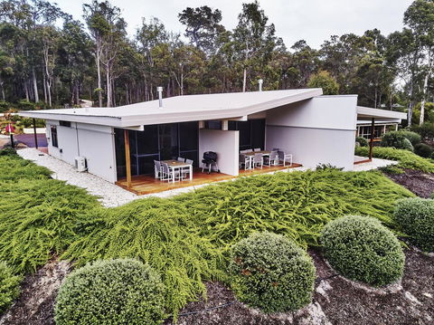 Eight Willows Retreat - Great Ocean Road Tourism 24