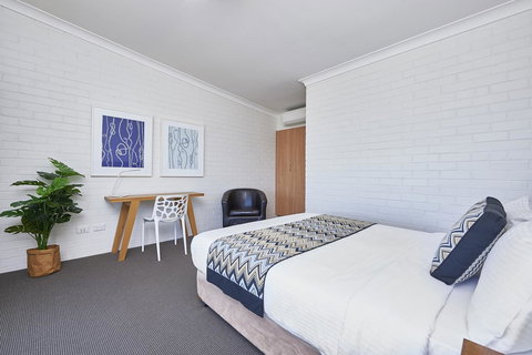 Harbour View Apartments - Great Ocean Road Tourism 7