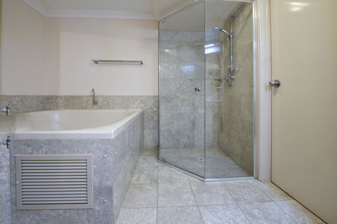 Abbey Beach Resort - Great Ocean Road Tourism 25