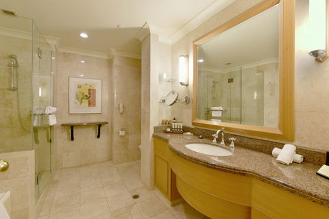 Duxton Hotel Perth - Great Ocean Road Tourism 18