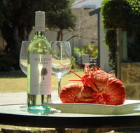 Lazy Lobster Holiday Units  Chalets - Great Ocean Road Tourism