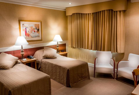 European Hotel - Great Ocean Road Tourism 16
