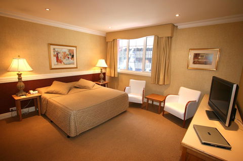 European Hotel - Great Ocean Road Tourism 2