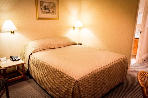 European Hotel - Great Ocean Road Tourism 32
