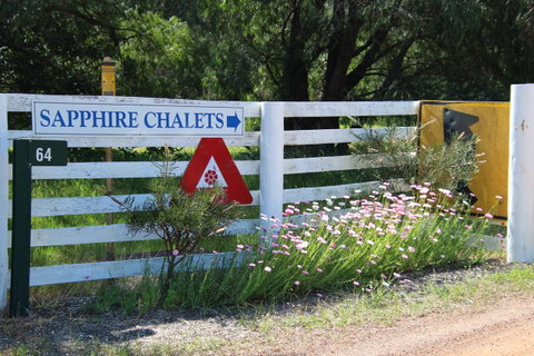 Sapphire Chalets, Augusta - Great Ocean Road Tourism 0