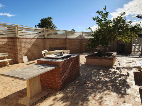 Ocean Beach Chalet 18 - Great Ocean Road Tourism 12