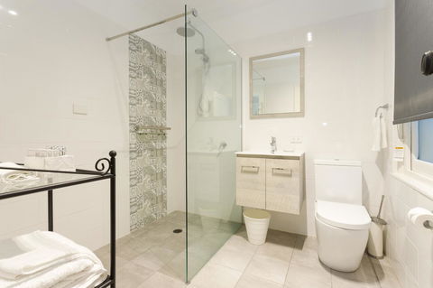 Blue Door Apartments - Great Ocean Road Tourism 1