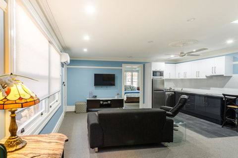 Blue Door Apartments - Great Ocean Road Tourism 14