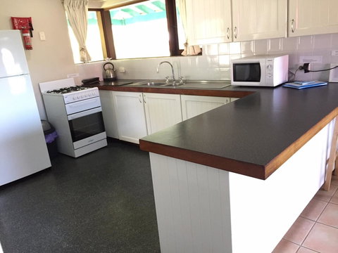 Beachside Prevelly Villas - Great Ocean Road Tourism 21