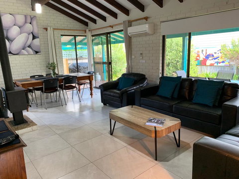 Beachside Prevelly Villas - Great Ocean Road Tourism 3