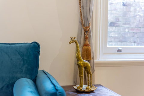 Heritage Townhouse Near Harbour Bridge - Great Ocean Road Tourism 38
