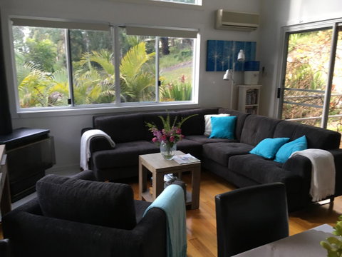 Nelson Bay Bed & Breakfast - Great Ocean Road Tourism 6
