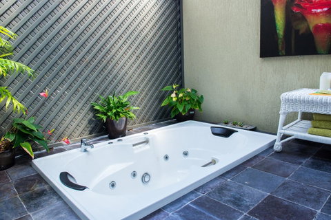 Nelson Bay Bed & Breakfast - Great Ocean Road Tourism 22