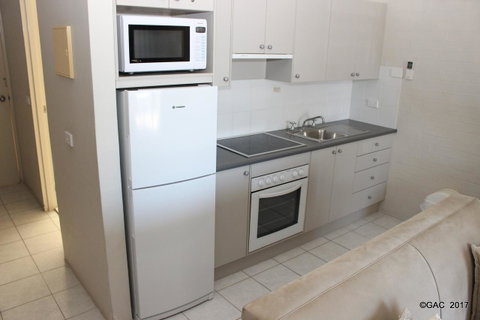 Mollymook Cove Apartments - Great Ocean Road Tourism 11