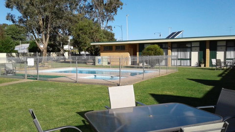 Junee Motor Inn - Great Ocean Road Tourism 11