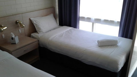 Junee Motor Inn - Great Ocean Road Tourism 4