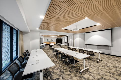 Vibe Hotel North Sydney - Great Ocean Road Tourism 10