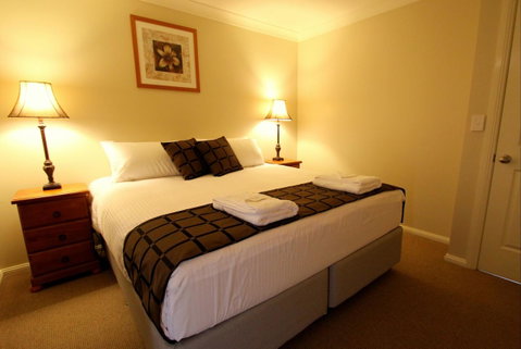 Colonial Court Villas - Great Ocean Road Tourism 24