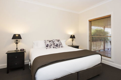 Colonial Court Villas - Great Ocean Road Tourism 13