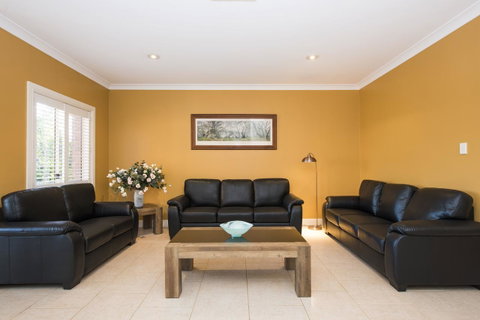 Colonial Court Villas - Great Ocean Road Tourism 16