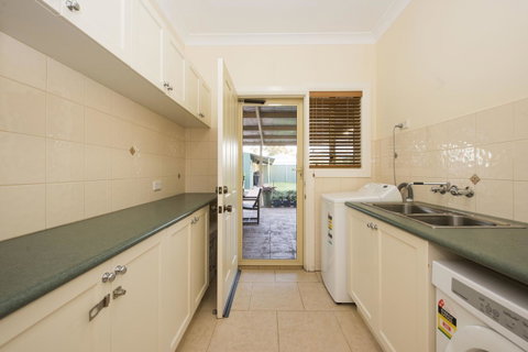 Colonial Court Villas - Great Ocean Road Tourism 7