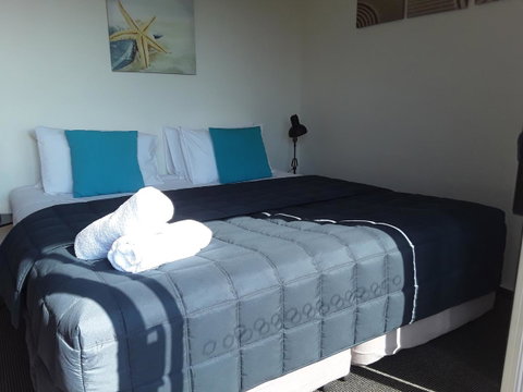 Narooma Golfers Lodge - Great Ocean Road Tourism 11