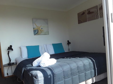 Narooma Golfers Lodge - Great Ocean Road Tourism 15